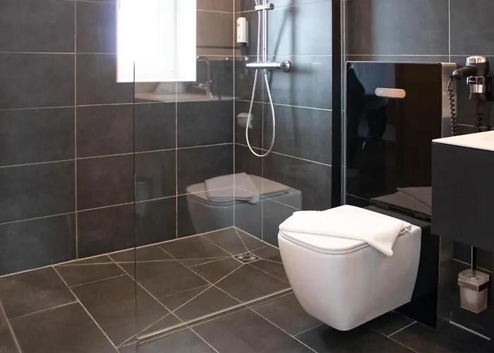 Gr By Wmm Отель